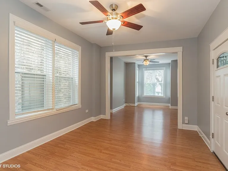 2321 N Sawyer Ave #1 — Photo 3