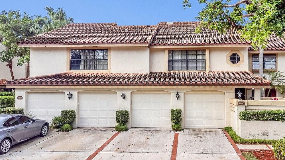 7838 La Mirada Dr