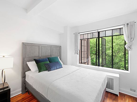 2nd image of 25 Tudor City Pl APT 508