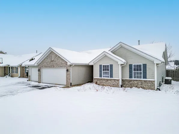 5870 Legacy Ln, South Beloit, IL 61080