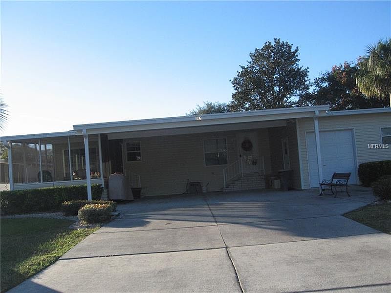 1st image of 107 Pine Pl