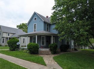 410 N Locust St, Greenville, IL