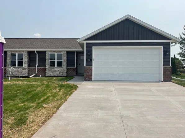 703 Tarragon Dr, Kaukauna, WI 54130
