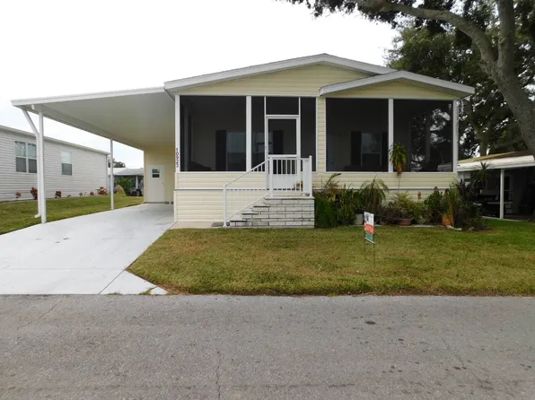 10923 Tumbleweed Dr, Dade City, FL 33525