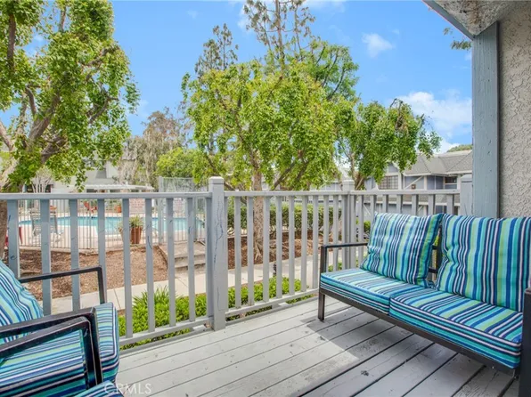 18456 Lemarsh St Unit 44, Northridge, CA 91325