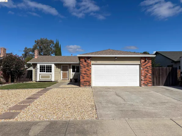 730 Almond Dr, Oakley, CA 94561