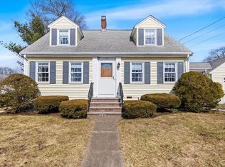43 Grove Cir, Braintree, MA 02184