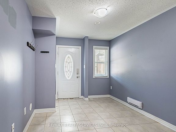 5th image of 222 Mortimer Cres