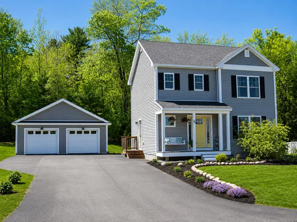13 Champagne Lane, Lisbon, ME 04250