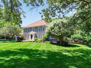 14 Isaac Sprague Dr, Hingham, MA 02043