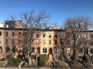 318 President St FLOOR 2, Brooklyn, NY 11231