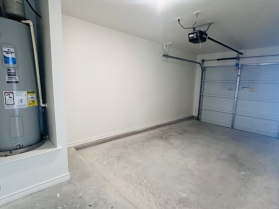 5th image of 1202 Concord Dr #1