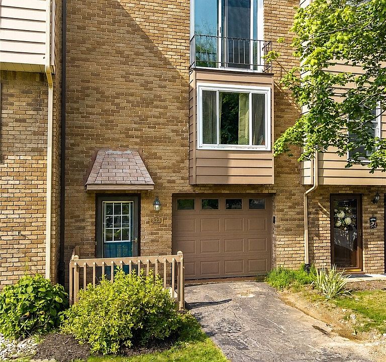 1st image of 323 Joan Of Arc Ct