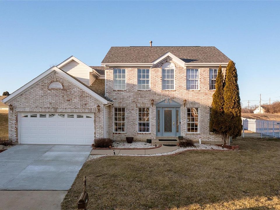 1st image of 100 Cheshire Dr