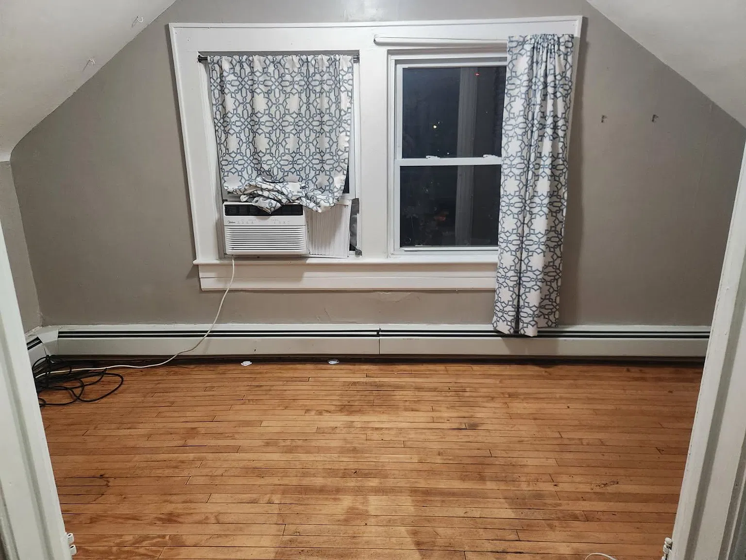 2 bed, $1,350 — Photo 4