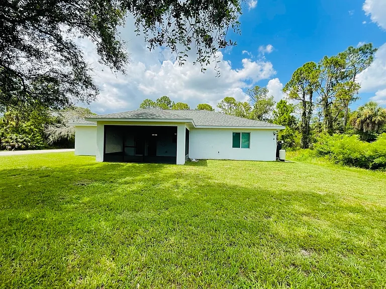 19035 Wilton Ave — Photo 17