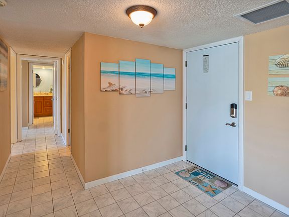 2nd image of 660 Island Way APT 804