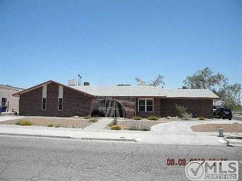 1st image of 10631 Quezada Ave