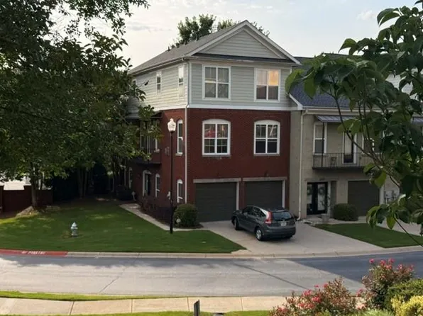 6035 Brookside Oak Cir, Norcross, GA 30093