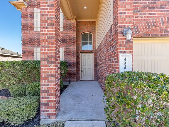2nd image of 22519 Fosters Park Ct