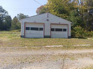 10 Wagon Wheel Rd, Windsor, NY 13865