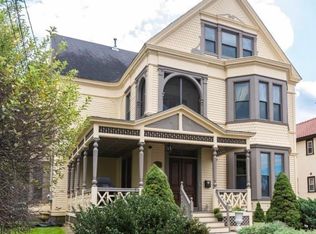 1 Punchard Ave #3, Andover, MA 01810