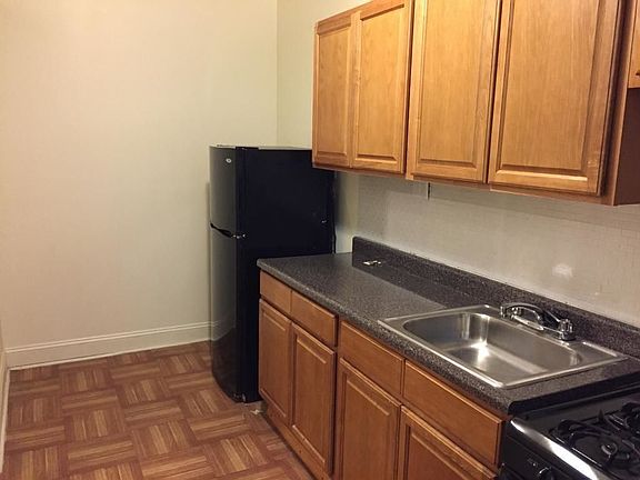 3rd image of 45 Linden Blvd APT 1G