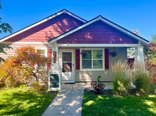 61056 Larkspur Loop, Bend, OR 97702