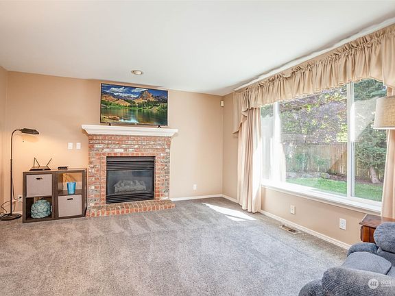 4th image of 13001 SE 305th Place