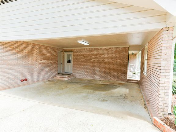 3rd image of 6108 Northwood Lake Dr E