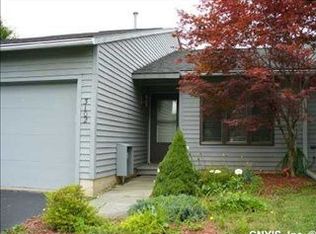 3102 Blythewood Ct, Baldwinsville, NY 13027