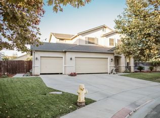 1600 Symphony Ct, Hughson, CA 95326