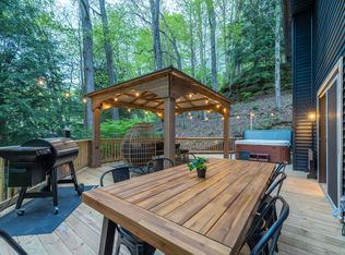 23862 Dunlap Rd, Rockbridge, OH 43149