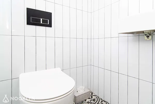 Rented by Nooklyn NYC LLC | media 22