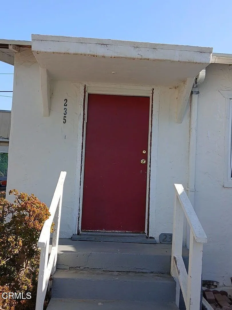 2 bed, 2318 sqft, $2,495 — Photo 2