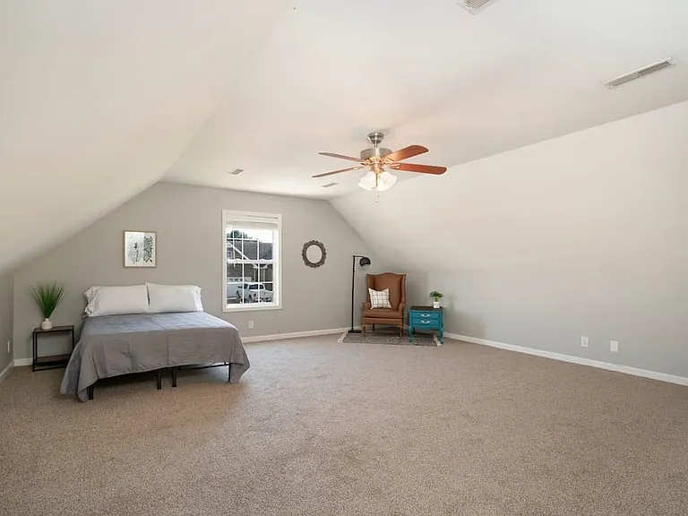 Sandpiper Dr — Photo 3