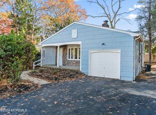 321 Float Ave, Manahawkin, NJ 08050