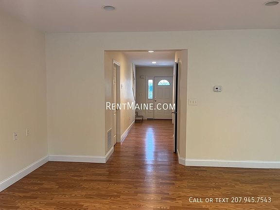 3rd image of 33 Burleigh Rd APT 20