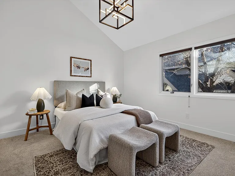 170 S Jackson St #205 — Photo 38