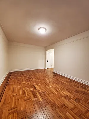 Rented by NYC Realty Brokers LLC | media 10