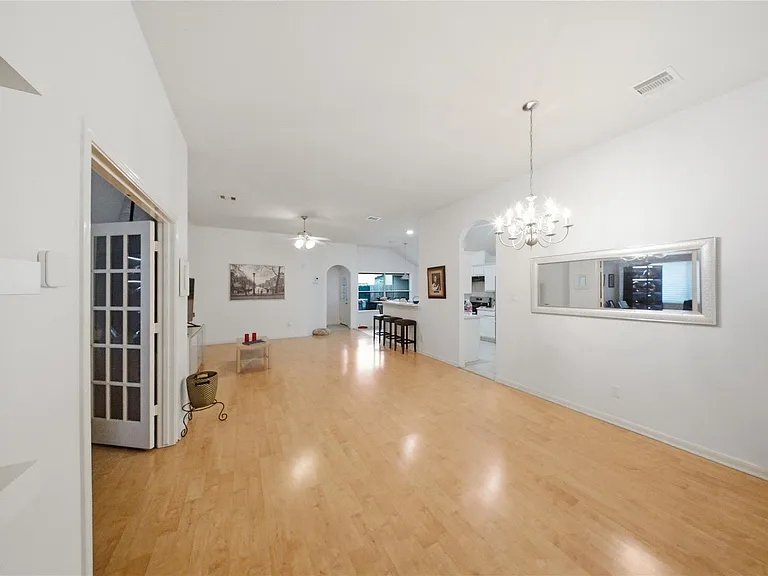 13335 Gardnerville St — Photo 8