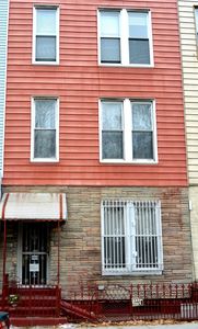 229 Nassau Ave, Brooklyn, NY, 11222