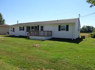 725 W Maple St, Austin, IN 47102