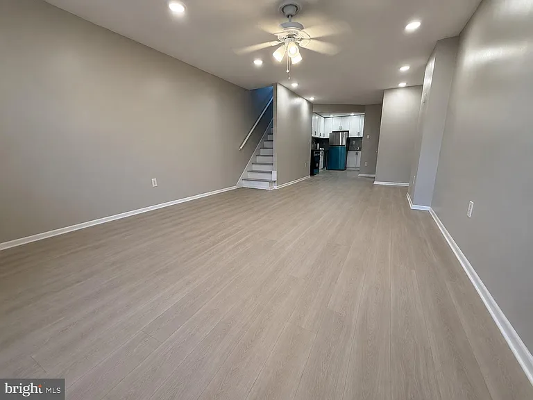 1322 S Newkirk St — Photo 6