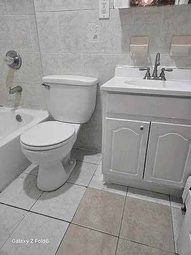 115 Inwood St #1 Photo 1