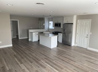 1031 Azalea Dr, Alameda, CA 94502