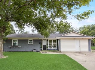 502 Sunset Dr, Garland, TX 75040