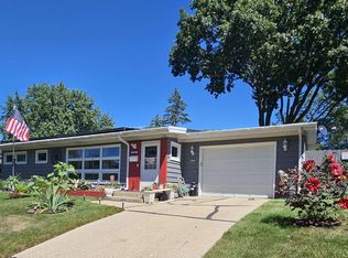 3234 Dartmouth Dr, Rockford, IL