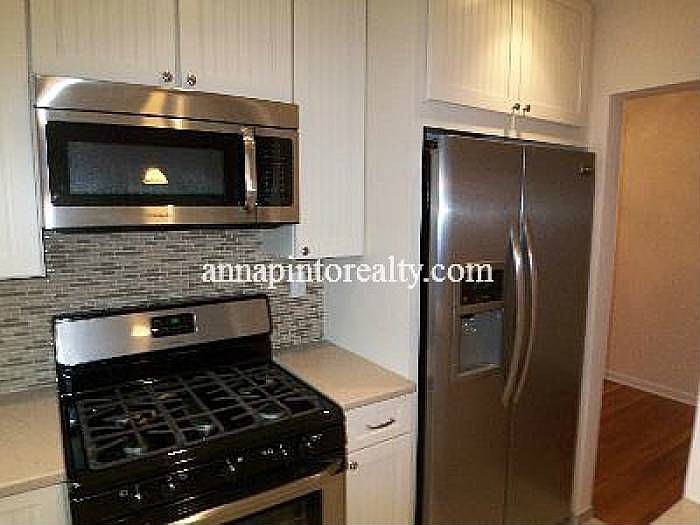 STAINLESS STEEL APPLIANCE