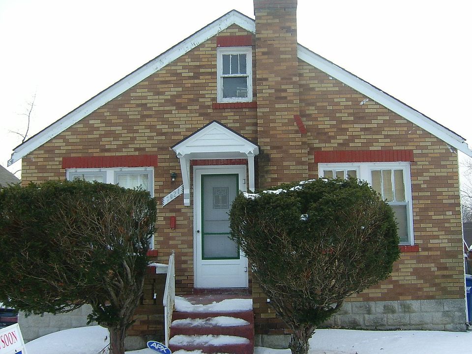 1st image of 7024 Woodrow Ave